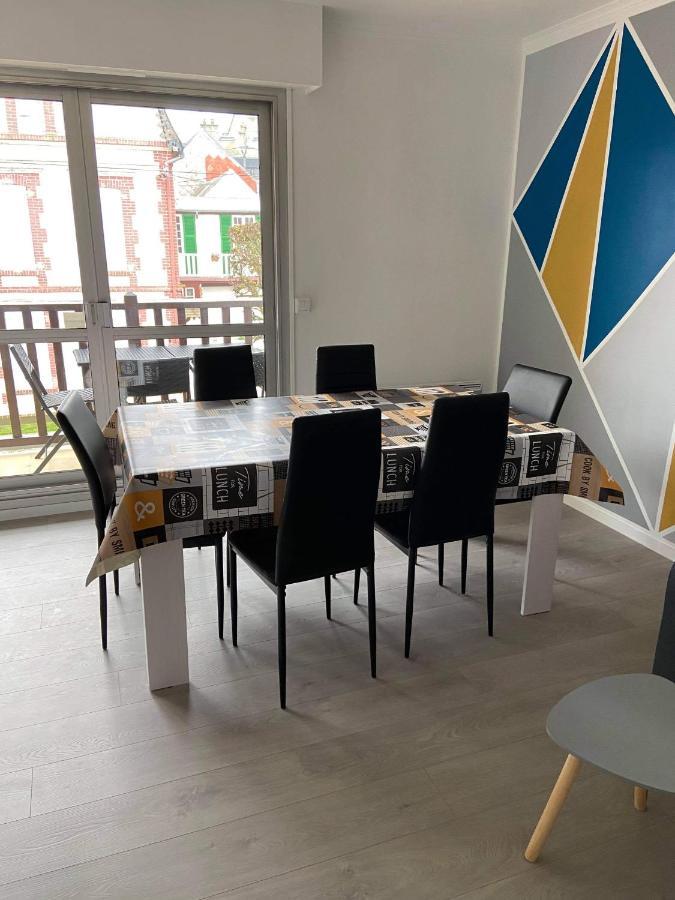 Cabourg Centre, Appartement Pour 4 Personnes A 100M De La Mer מראה חיצוני תמונה